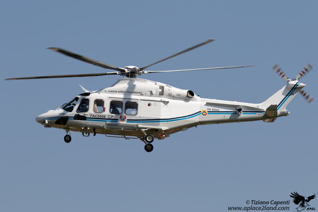 AW139_Fuerza_Aerea_Colombiana_aplace2land