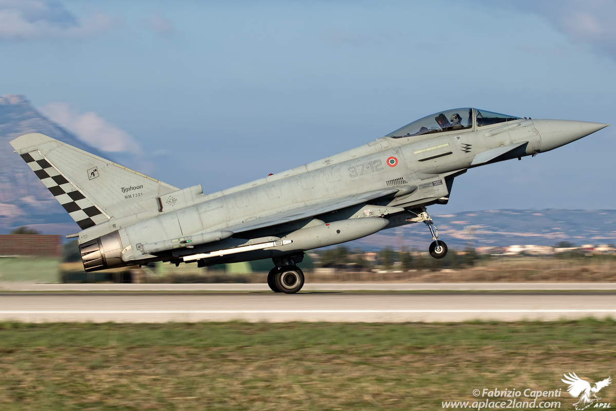 Eurofighter Precipita Vicino L'aeroporto Di Trapani